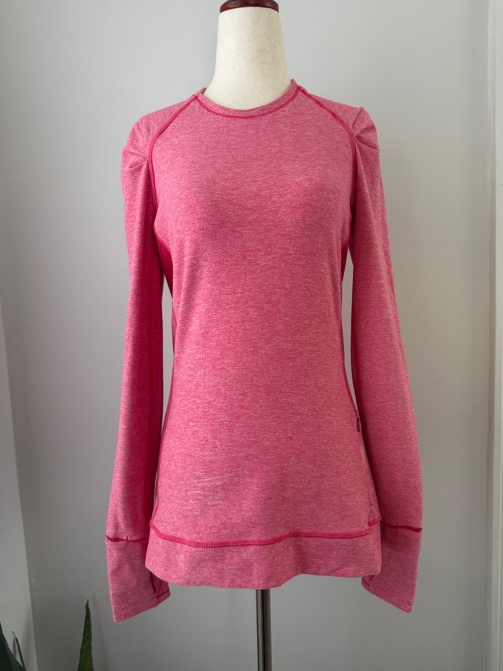 lululemon Heather Rose Long-Sleeve  Think Fast athletic pullover 6 Training
